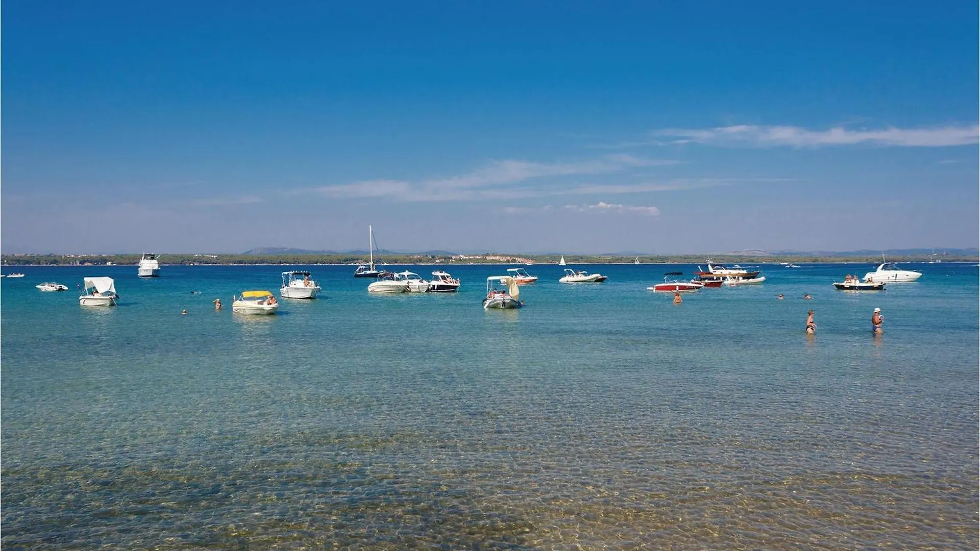 2 Bedroom Cozy Home In Tkon Croatie