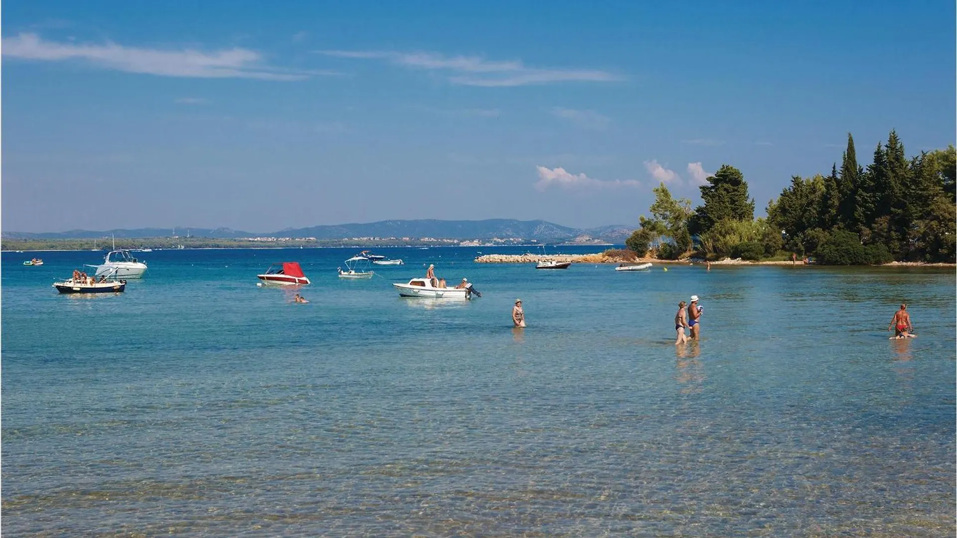 Holiday home 2 Bedroom Cozy Home In Tkon Croatia